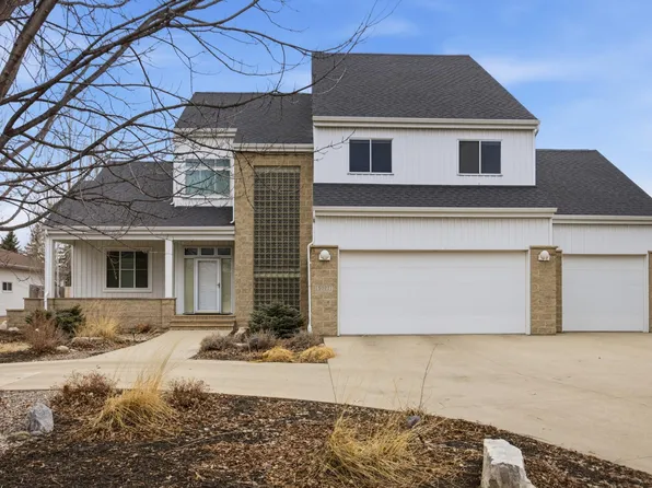 5027 Rose Creek Pkwy S, Fargo, ND 58104
