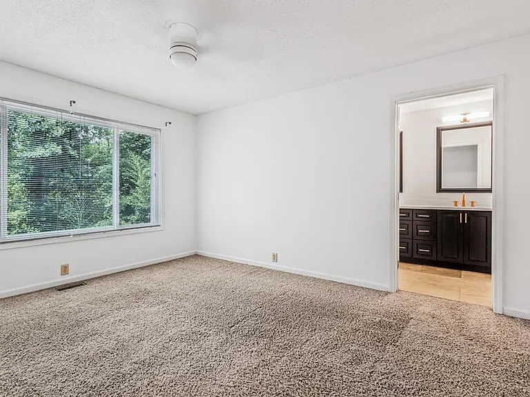 1016 Muirfield Dr — Photo 18