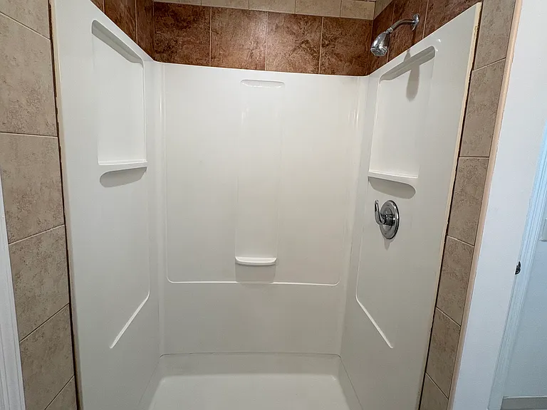 24 Somme St #3 — Photo 7