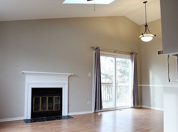 3rd image of 1480 N Denton Ave