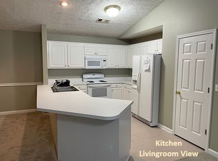 1001 Holly Dr APT 207, Gainesville, GA 30501