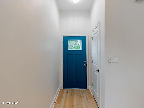 4th image of 1366 VAN BUREN Street