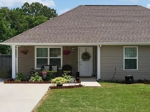 1414 Triple K Ave, Lawrenceburg, TN 38464