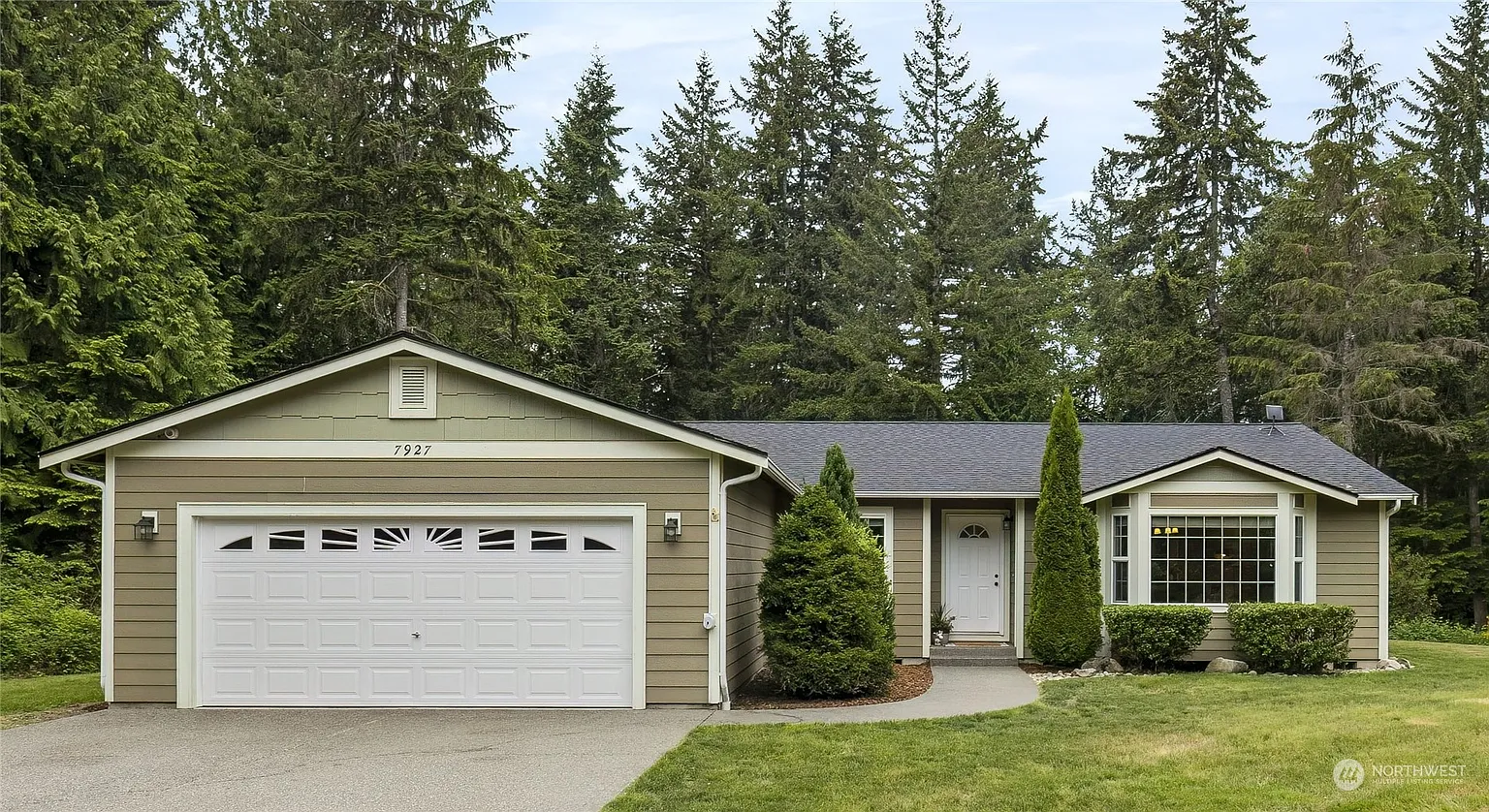 7927 SE Promenade Lane photo 1