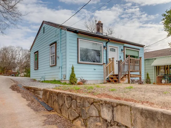 217 Rebecca St, Greenville, SC 29607
