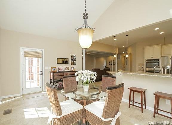5th image of 8004 Norman Pointe Dr