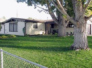725 S 15th St, Worland, WY 82401