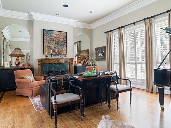 4th image of 5313 Seascape Ln