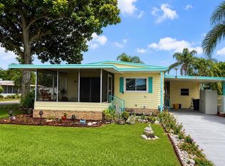 156 Lakeview Dr #684, Leesburg, FL 34788