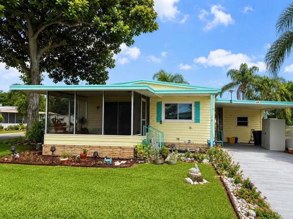 156 Lakeview Dr #684, Leesburg, FL 34788