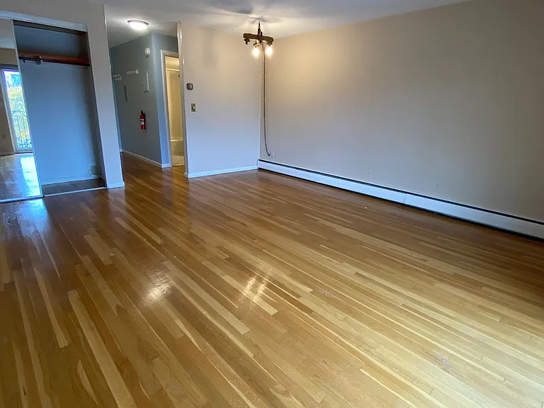 50 Green St #407 — Photo 5