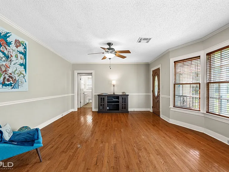 266 Carrollton Ave — Photo 13