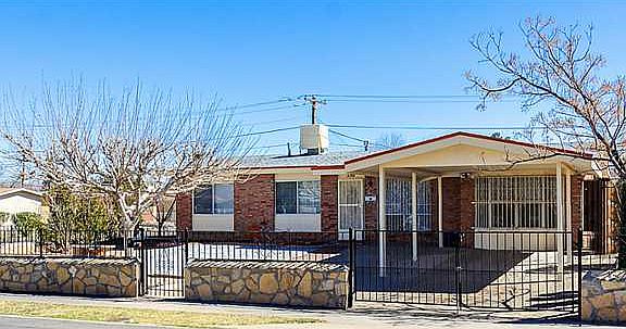 3rd image of 330 Maricela Dr
