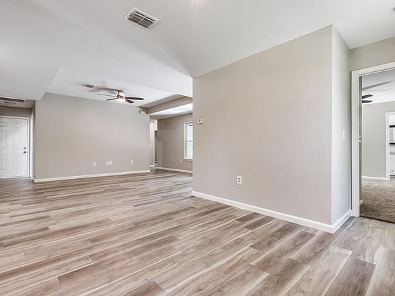 3rd image of 3417 El Benito Dr