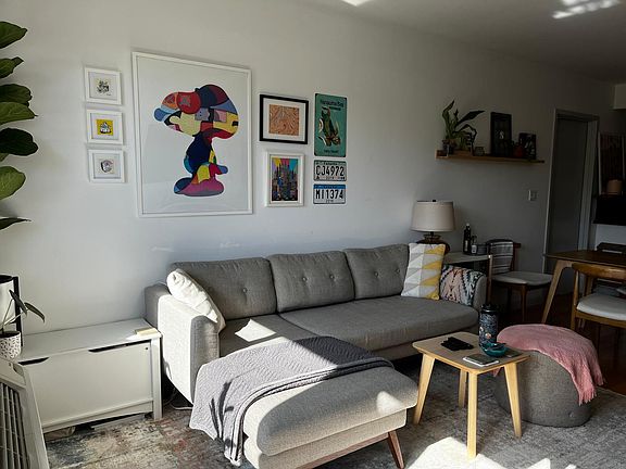 3rd image of 1635 Lexington Ave APT 5C