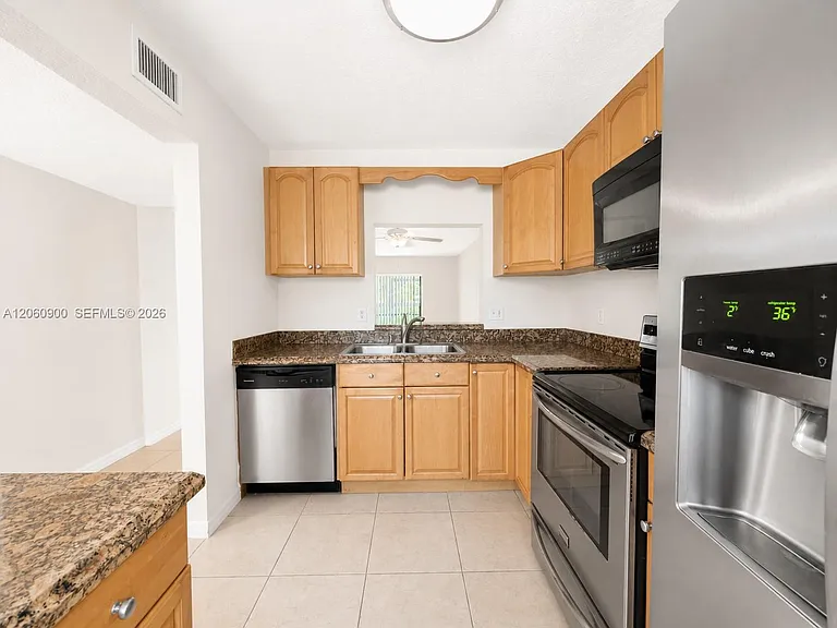 6585 Somerset Dr #103 — Photo 7