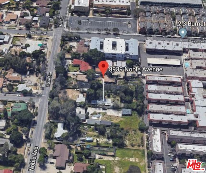 1st image of 8939 Noble Ave