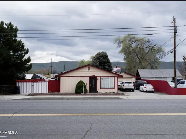 616 W Washington Ave, Yakima, WA 98903