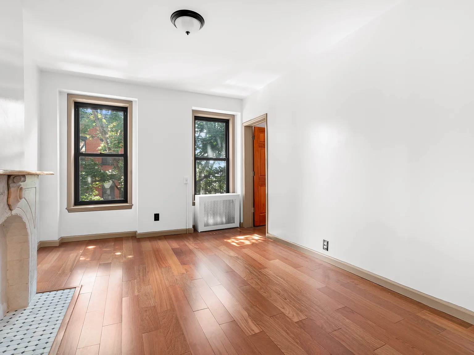 283 Pacific Street — Photo 1