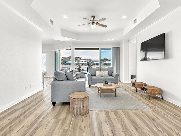 4th image of 2244 Crystal Cove Ln #2244