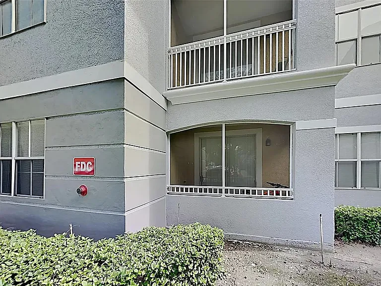 18001 Richmond Place Dr #420 — Photo 18