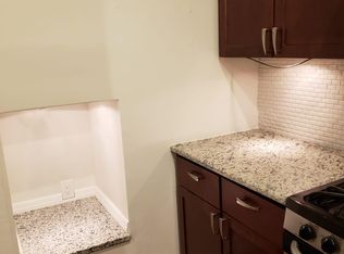 31 Arden St, Somerset, NJ 08873