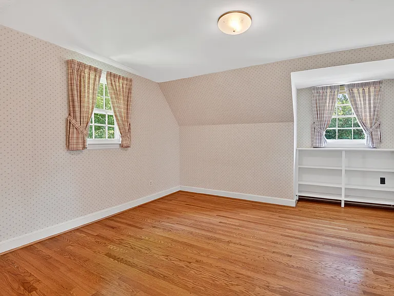 9107 River Rd — Photo 23