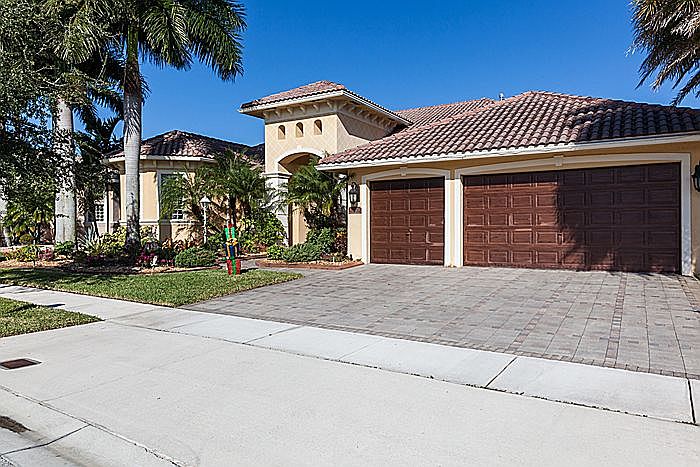 1st image of 13721 NW 13th St