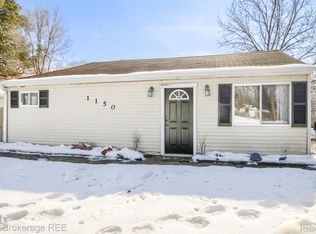 1150 Wisner St, Mount Morris, MI 48458