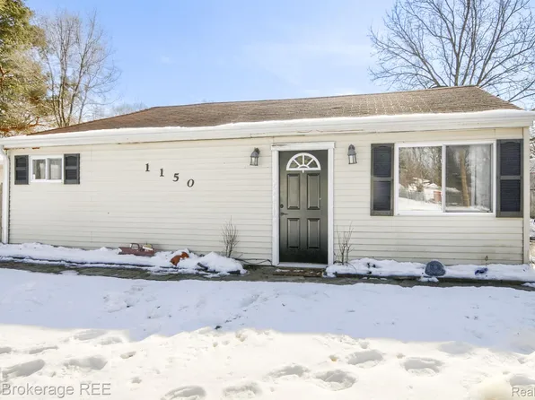 1150 Wisner St, Mount Morris, MI 48458