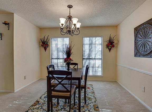 5th image of 2732 Harmon Dr