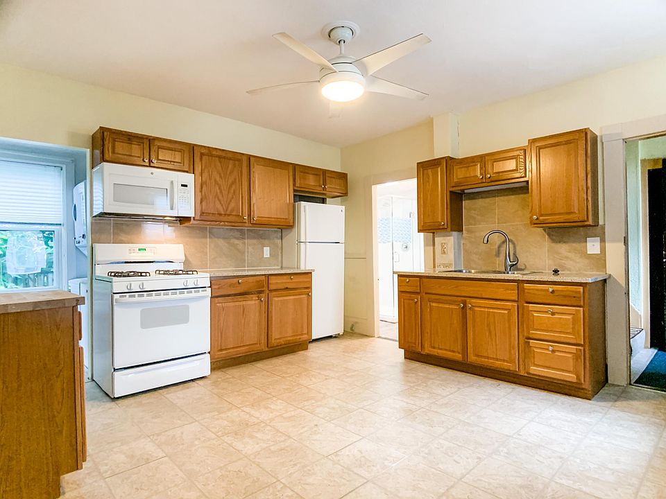 1st image of 148 North St #1