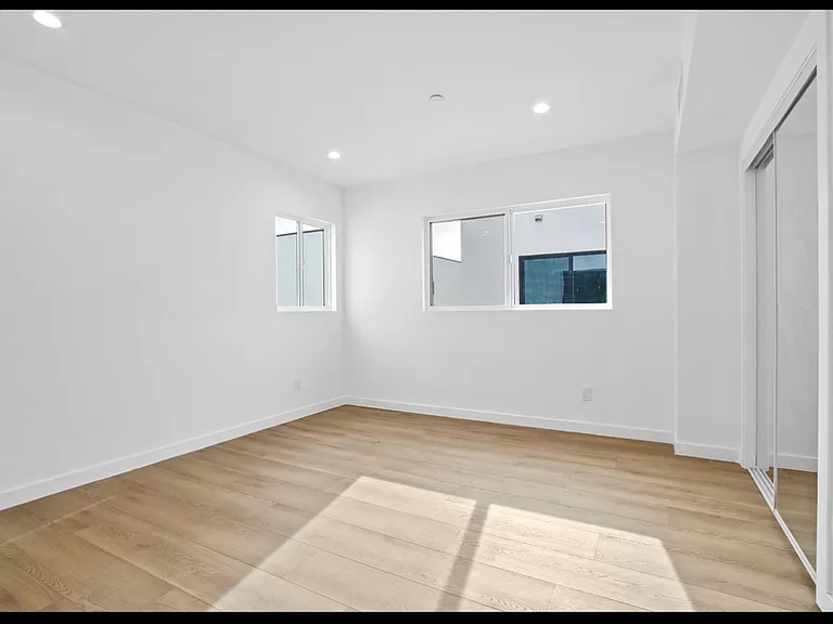 7634 Morella Ave #2 — Photo 5