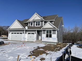 6054 Fox Run Ln, Racine, WI 53406