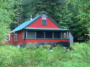 162 Wardens Rd, Clarksville, NH 03592