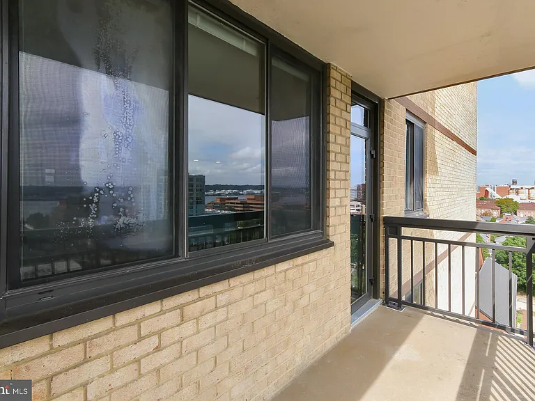 801 N Pitt St #1203 — Photo 40