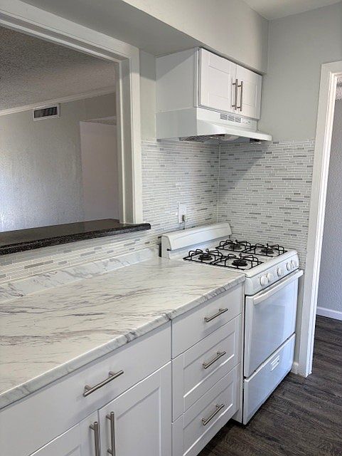 1st image of 1437 Cavender Dr #103