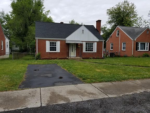 Street view showing private driveway