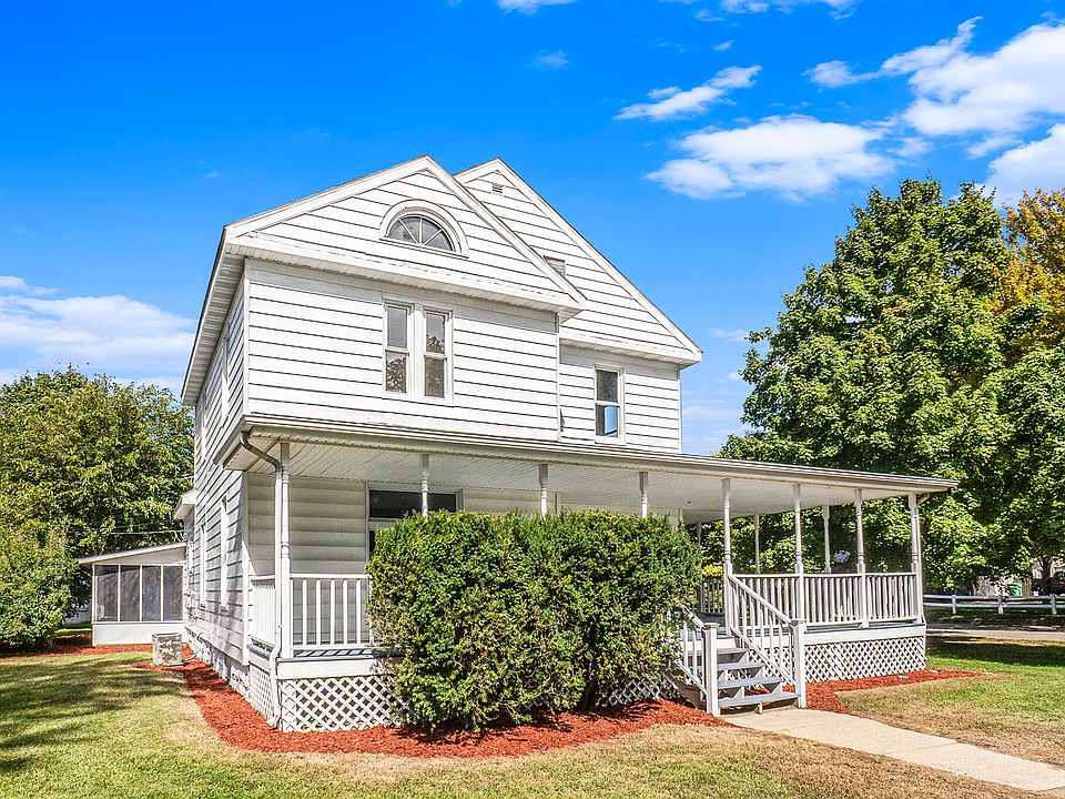 285 E 3rd St, Constantine, MI 49042 Zillow