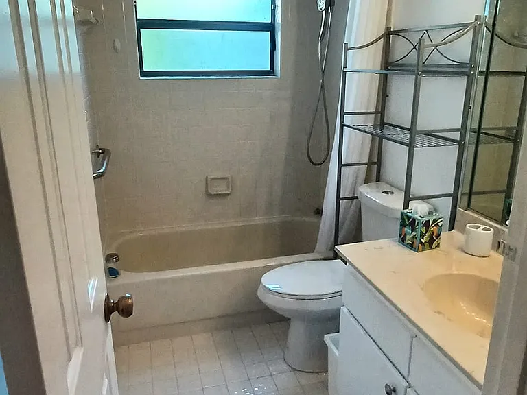 10544 Fenway Pl — Photo 35