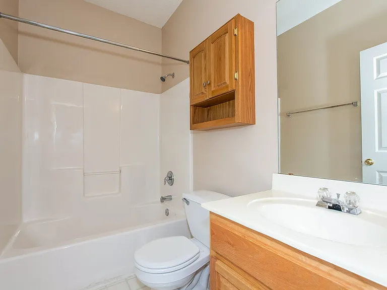 8707 Meadowmont View Dr — Photo 13