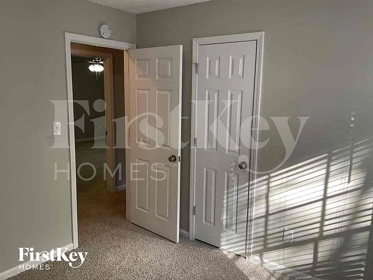 2625 Denise Dr — Photo 8