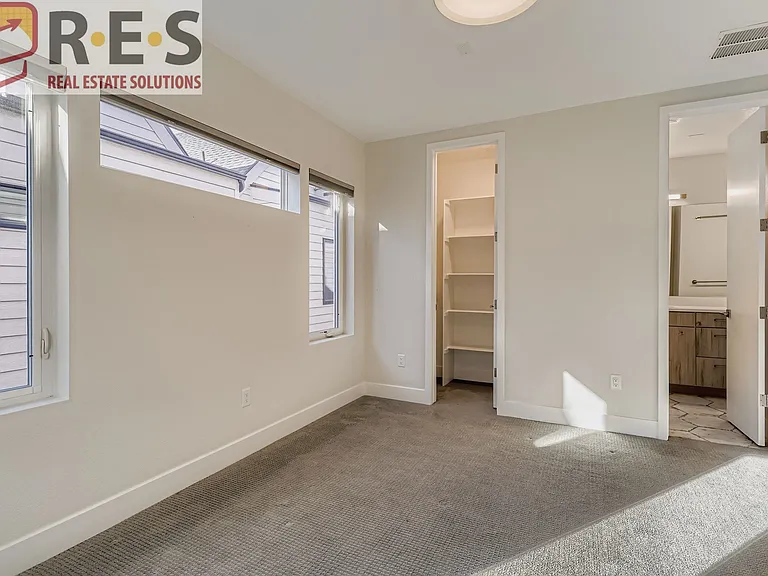 3411 N Albion St #2 — Photo 10