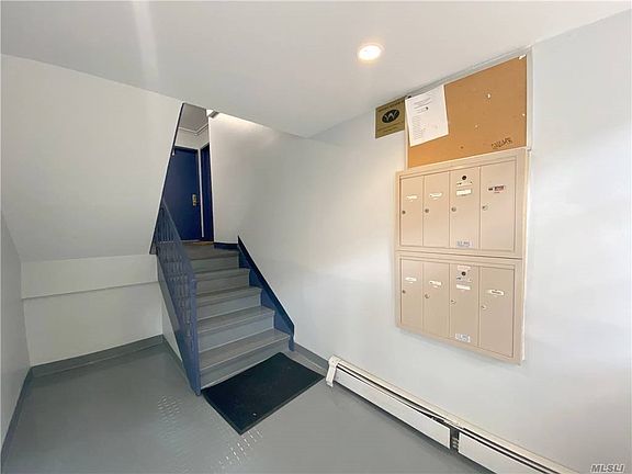 5th image of 5 Adelaide St #B1