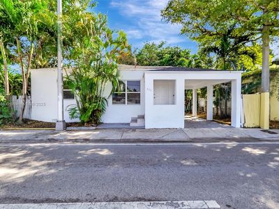 812 NW 103rd St, Miami, FL, 33150