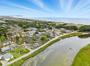 195 Ocean View Ave, Bodega Bay, CA 94923