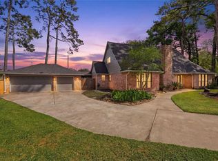 12807 Bowing Oaks Dr, Cypress, TX 77429