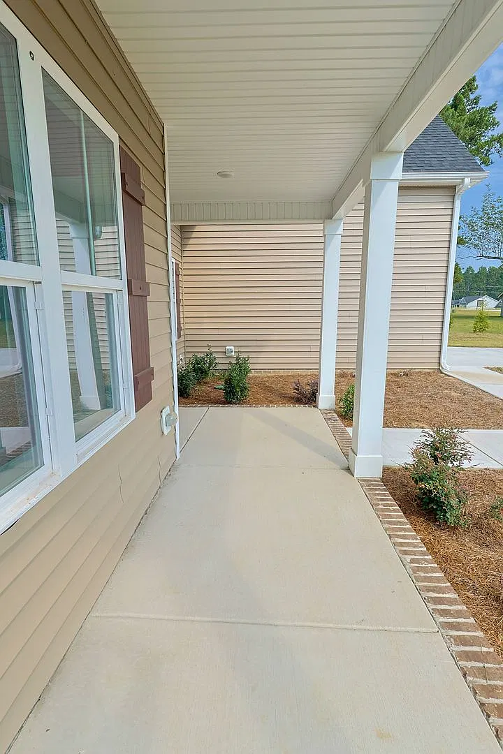 New Listing- New Property With 3 Bedrooms & Loft On Large Lot! — Photo 4