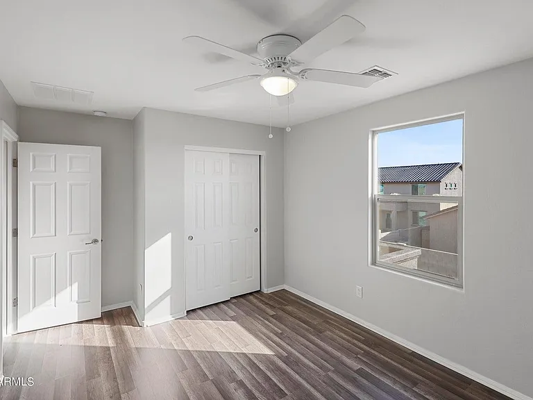 7135 W Rancho Dr — Photo 30
