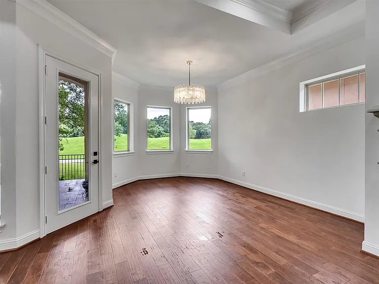 16011 Bridges Fairway Ln — Photo 12